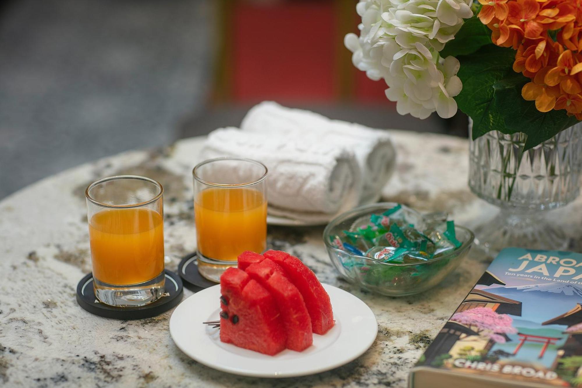 Amira Hotel Hanoï Extérieur photo